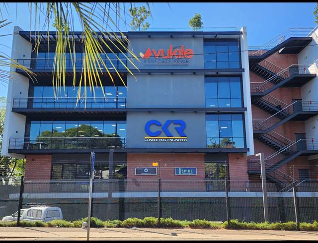 412M² OFFICE TO LET IN HOUGHTON ESTATE